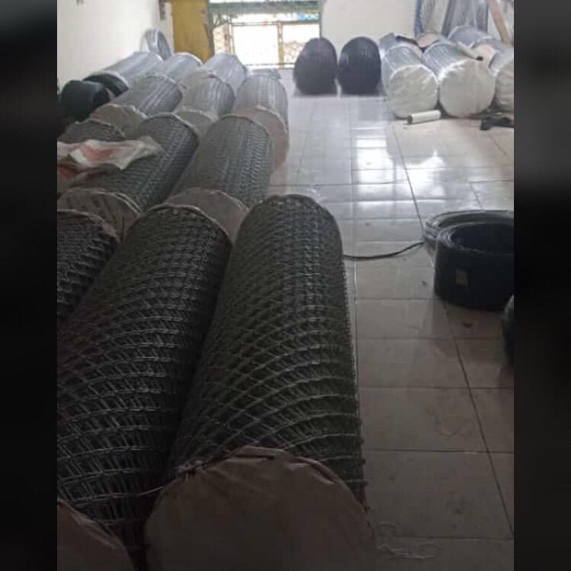 Kawat harmonika galvanis 2,7mm uk 2m x 10m lubang 5x5