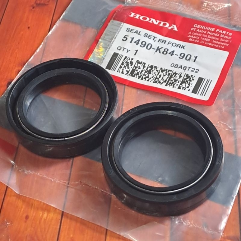 1 SET SEAL SHOCK DEPAN CRF 150 CRF 150L CB 250R CRF 250 CBR 250RR