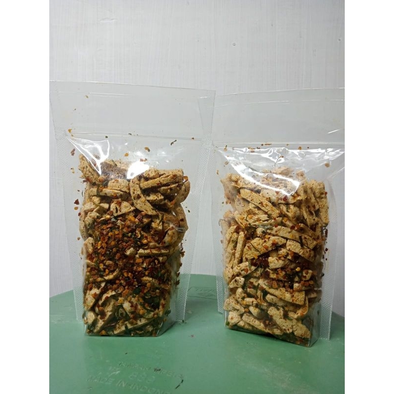 

Viral Basreng Daun Jeruk Pedas 50gram