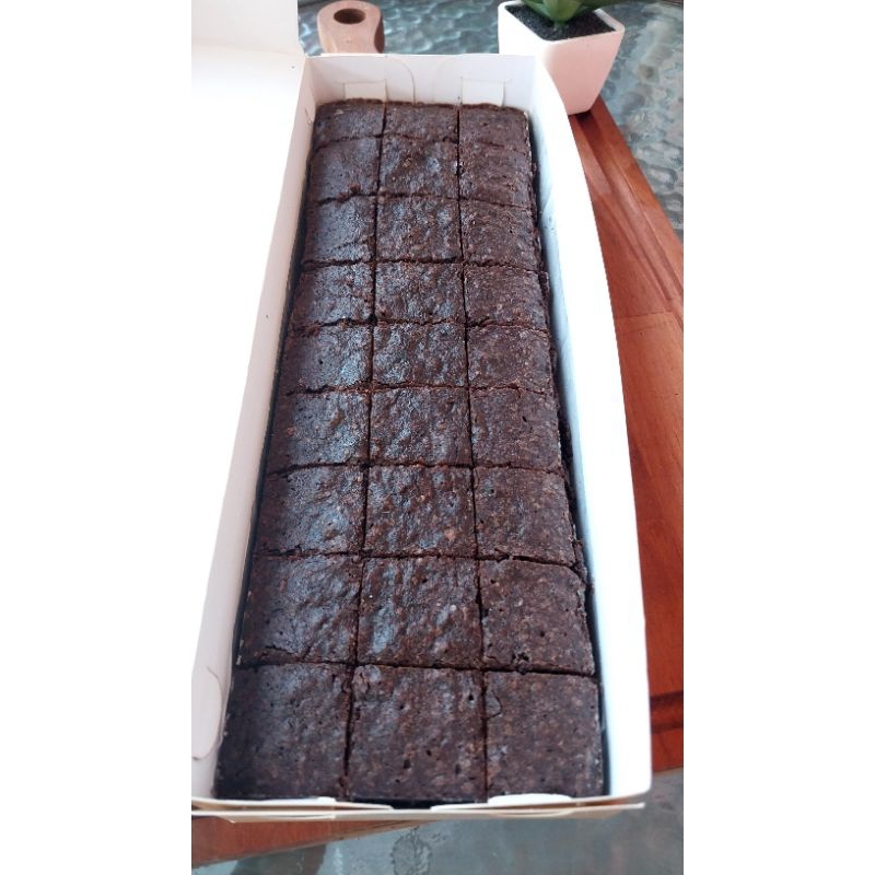 

Fudgy Brownies Original 30x10 Rienettabrownies