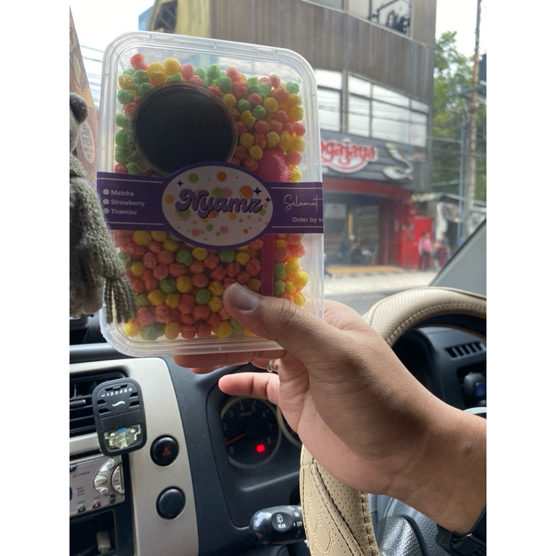 

nyam nyam tinwall 750ml nagih enak