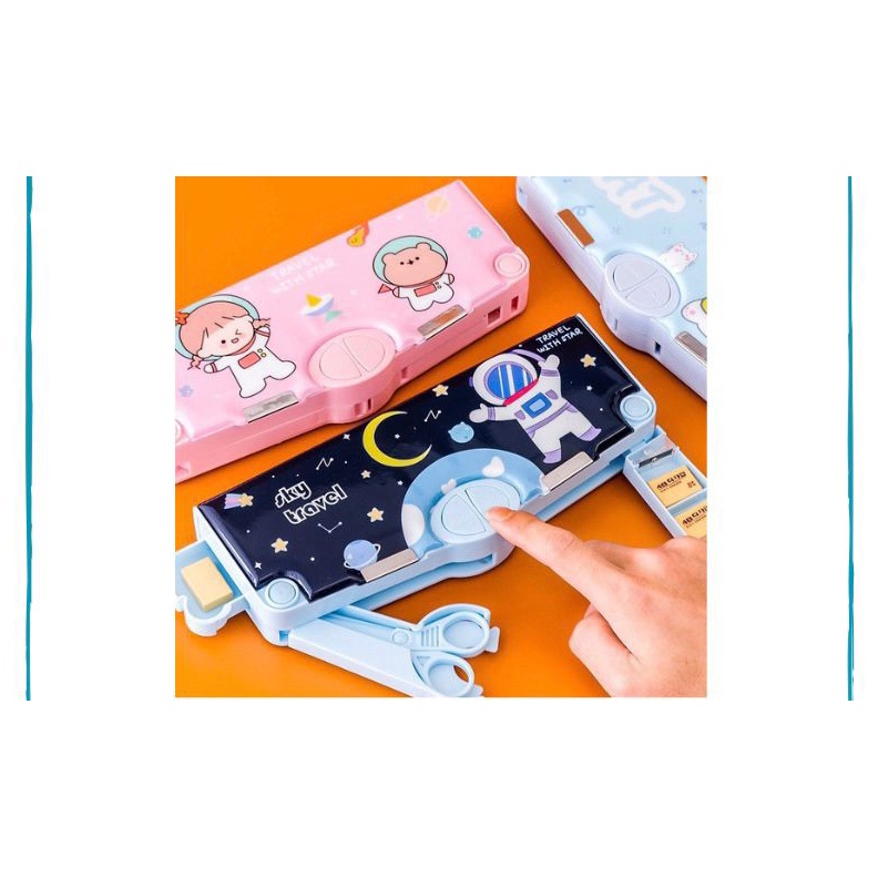 

PRODUCT TERKECE Kartun Sekolah Utama Kotak Pensil Lapisan Ganda Penyimpanan Pensil Kotak Penyimpanan Penjara Deformasi Multifunksional