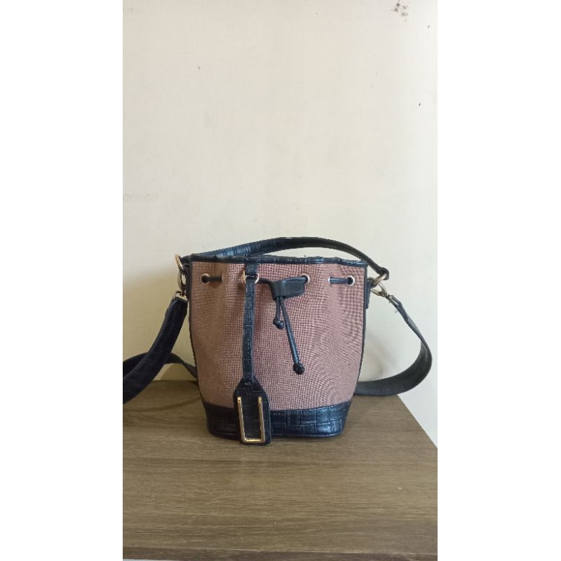 JOSVLI Preloved Narha bag