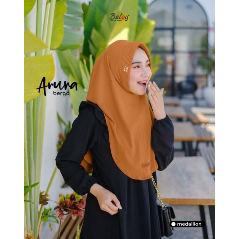 DAILY BERGO // Aruna BY BALQIS HIJAB Warna Medallion