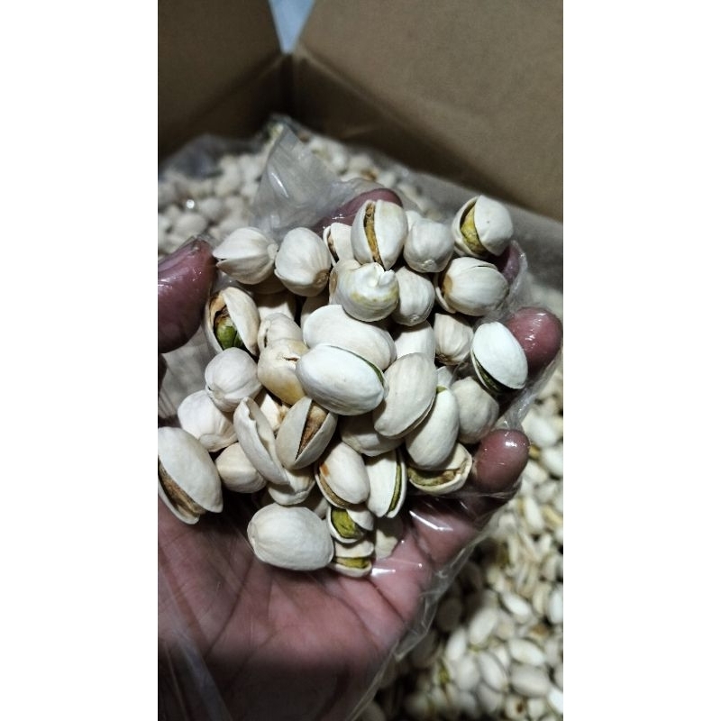 

Kacang Pistachio Selma 500 gram