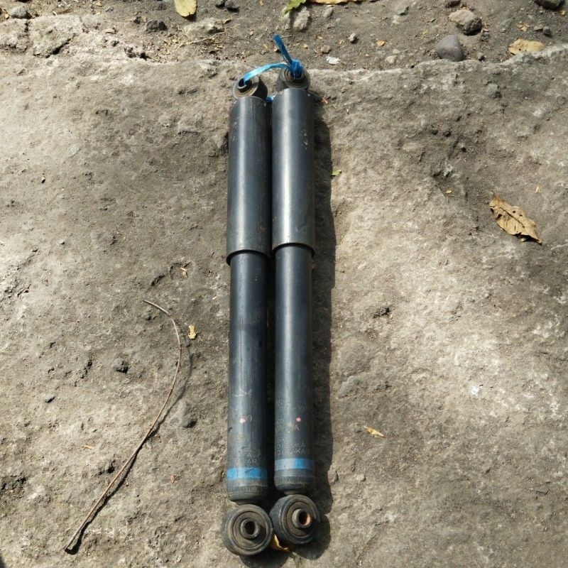 shockbreaker belakang avanza xenia original