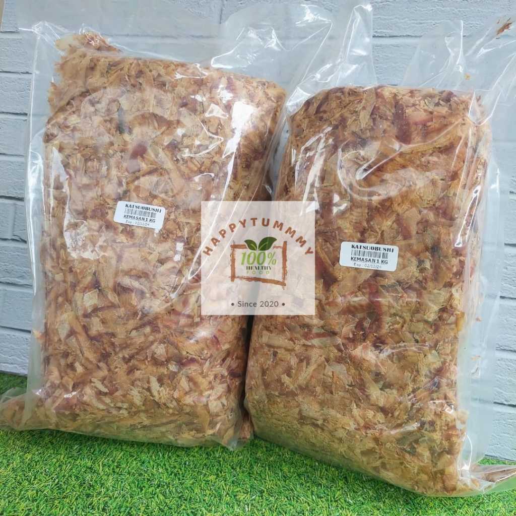 

ADY78 HPT - KATSUOBUSHI 1 KG HALAL Shaved Bonito Flakes/Katsuo Bushi Serutan Ikan Cakalang Asap