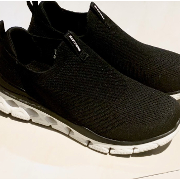 Preloved Sepatu pria skechers glide step flex bkn on cloud oncloud running size 42