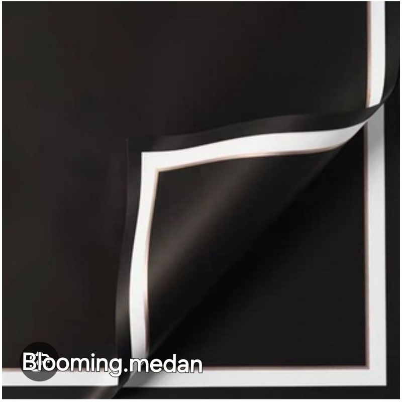 

Kertas Buket Bunga Hitam List Putih