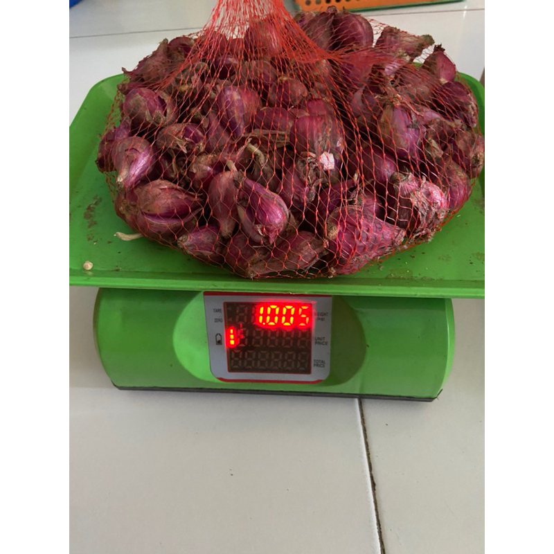 

bawang merah brebes 1 kg tanggung kecil sesuai gambar
