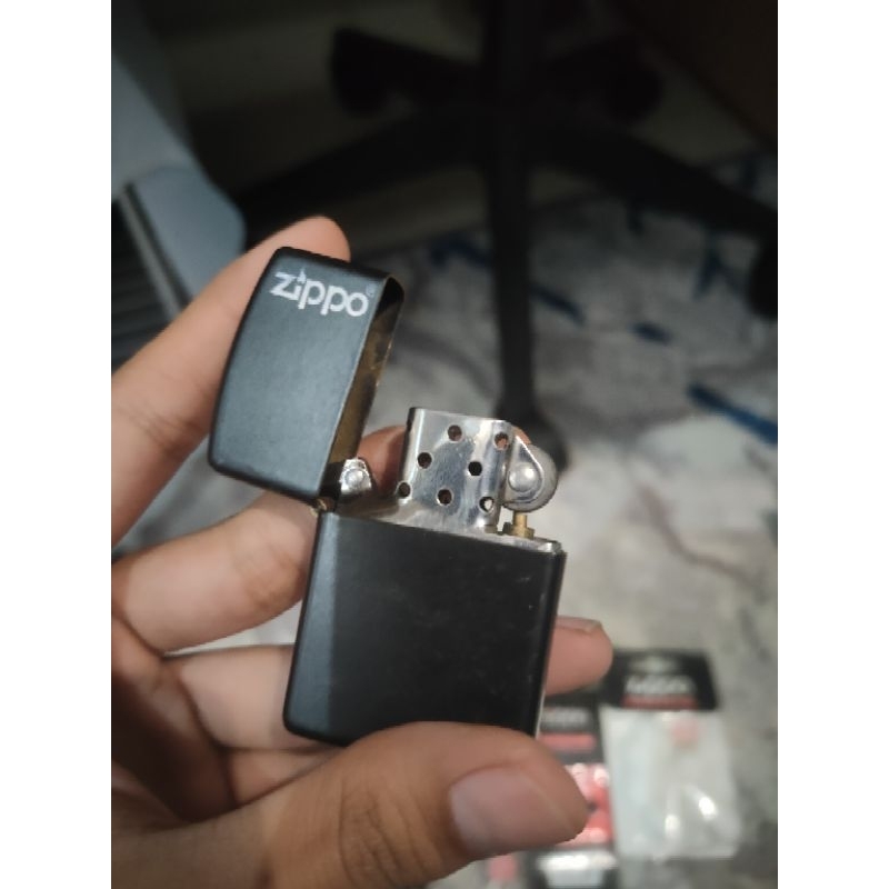 zippo original black mate