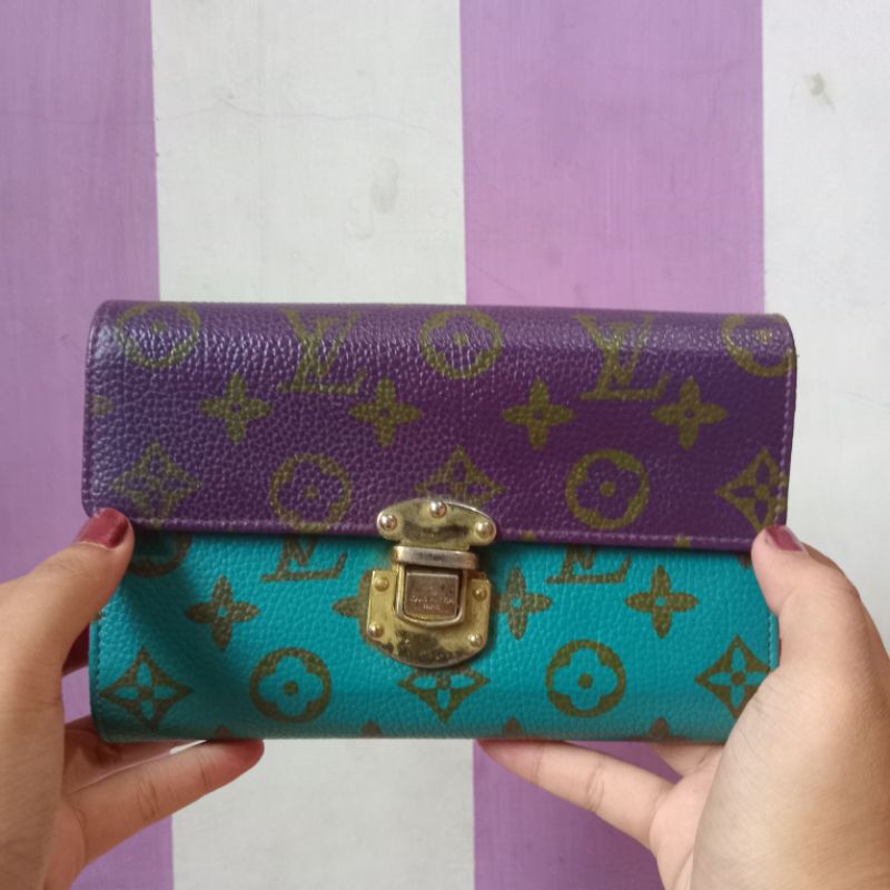 Preloved Dompet Bekas ALA LV