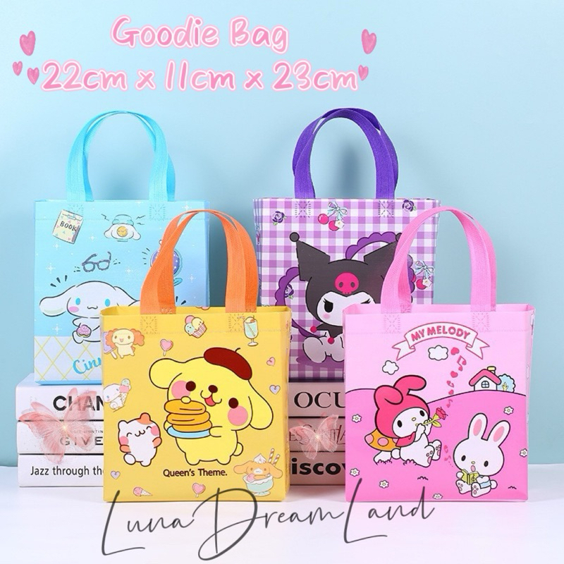 

GOODIE BAG SANRIO TOTE BAG WATERPROOF SOUVENIR