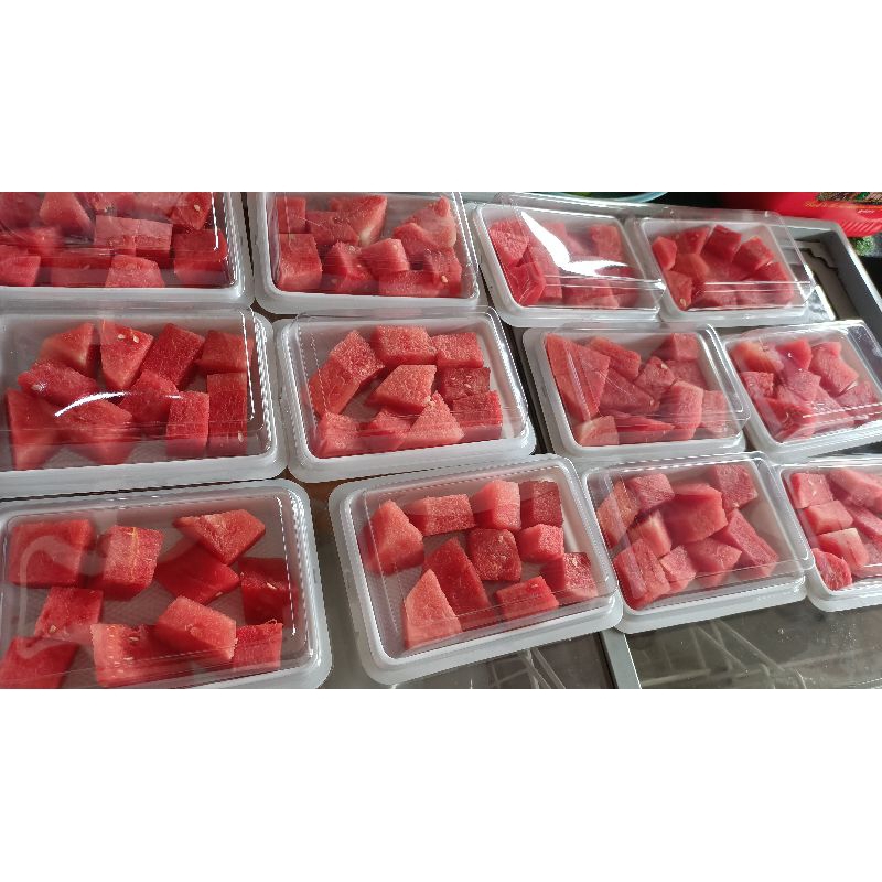 

Buah Potong dan Fruits Sando