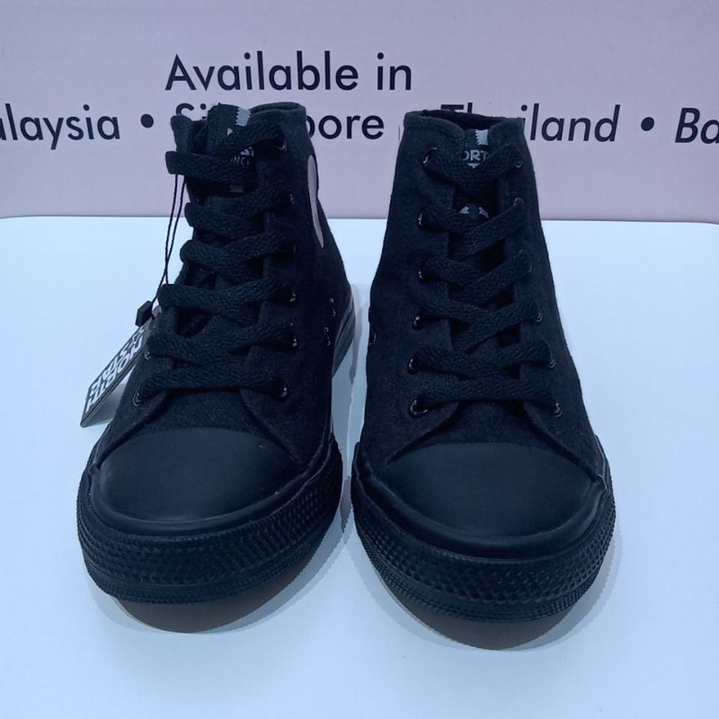 warrior full black north star by bata
