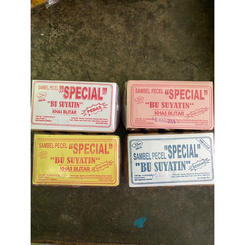 

DASYAT SAMBEL PECEL SPECIAL BU SUYATIN 3GR KHAS BLITAR KIRIM EXP TERBARU