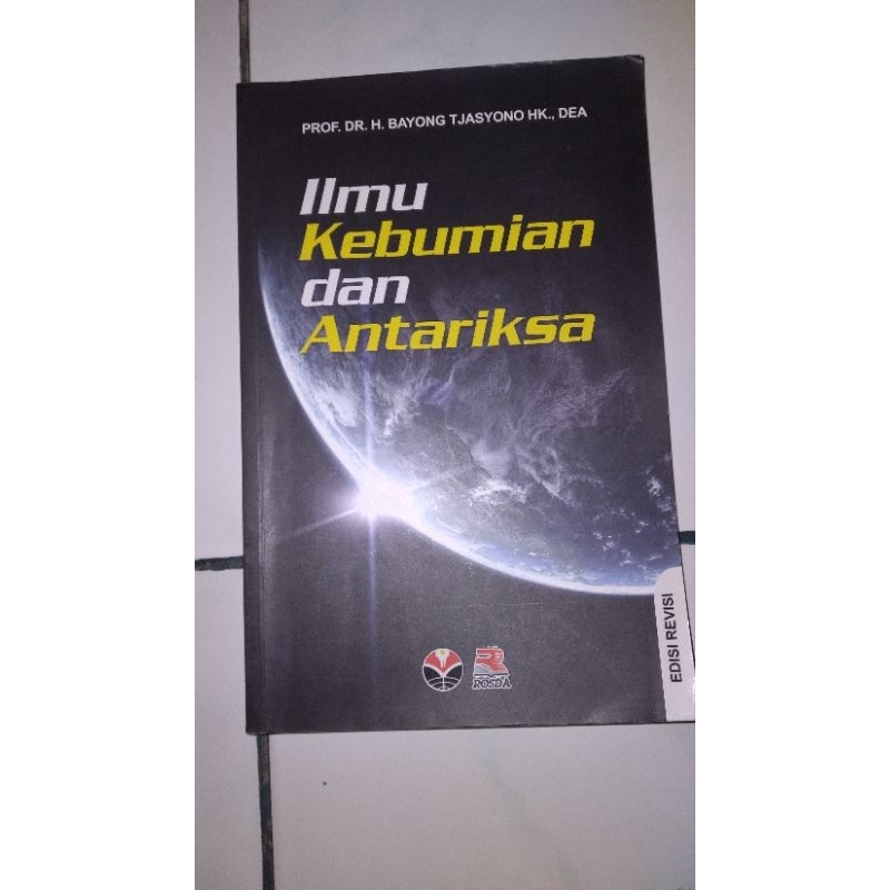 

Preloved Buku Ilmu Kebumian dan Antariksa