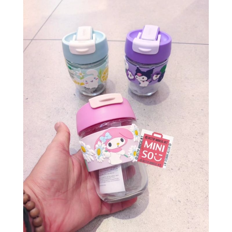 MINISO x SANRIO 🆕 Botol Minum Sedotan Kaca CINNAMOROLL / KUROMI / MY MELODY Series (350ml)