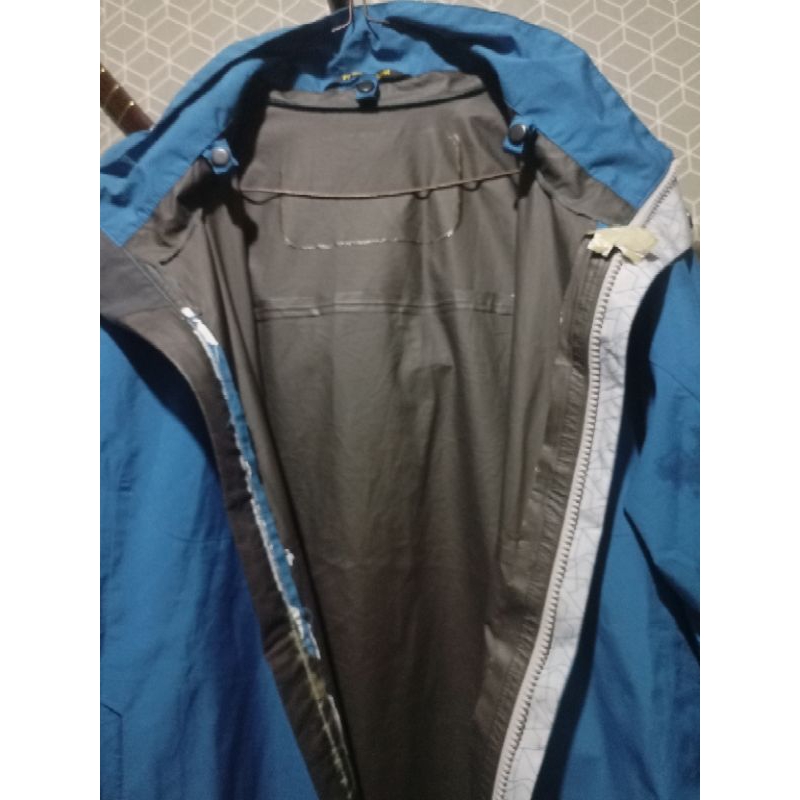 Columbia titanium goretex