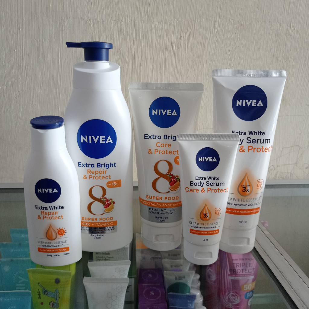 NIVEA Body Serum / Body Lotion Extra Bright White CARE REPAIR & PROTECT SPF 15 Double UV Protection 