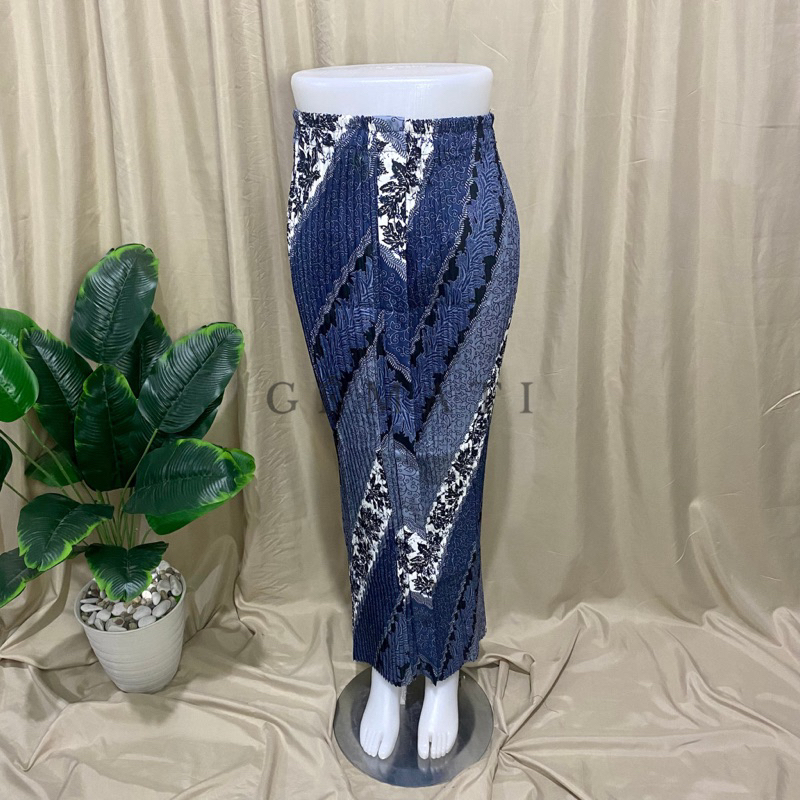 Jarik Rok Plisket Wiru Motif | Warna Biru Kombinasi & Hijau Kombinasi