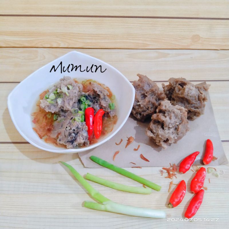 

BASO IKAN TONGKOL KUAH BENING ISI 3 SUDAH KOMPLIT (BASO MENTAH)