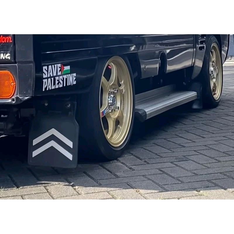 sale Karet Lumpur Mobil Futura Karpet Lumpur Pick-Up Sersan Paling Trend 2025 Rubber Sport Slebor