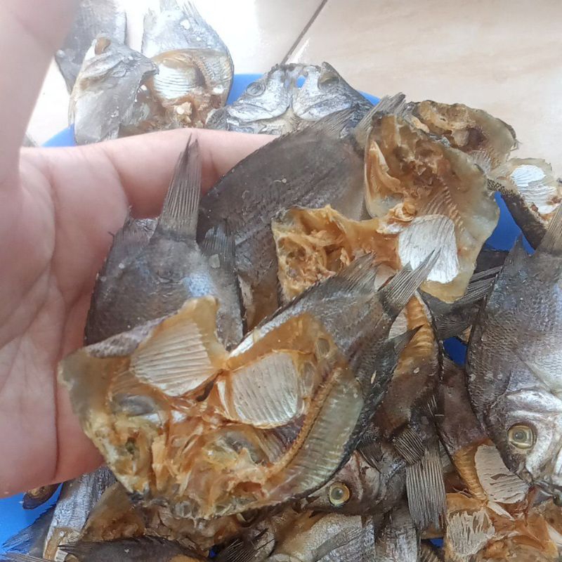 

ikan asin biawan berat 1kg