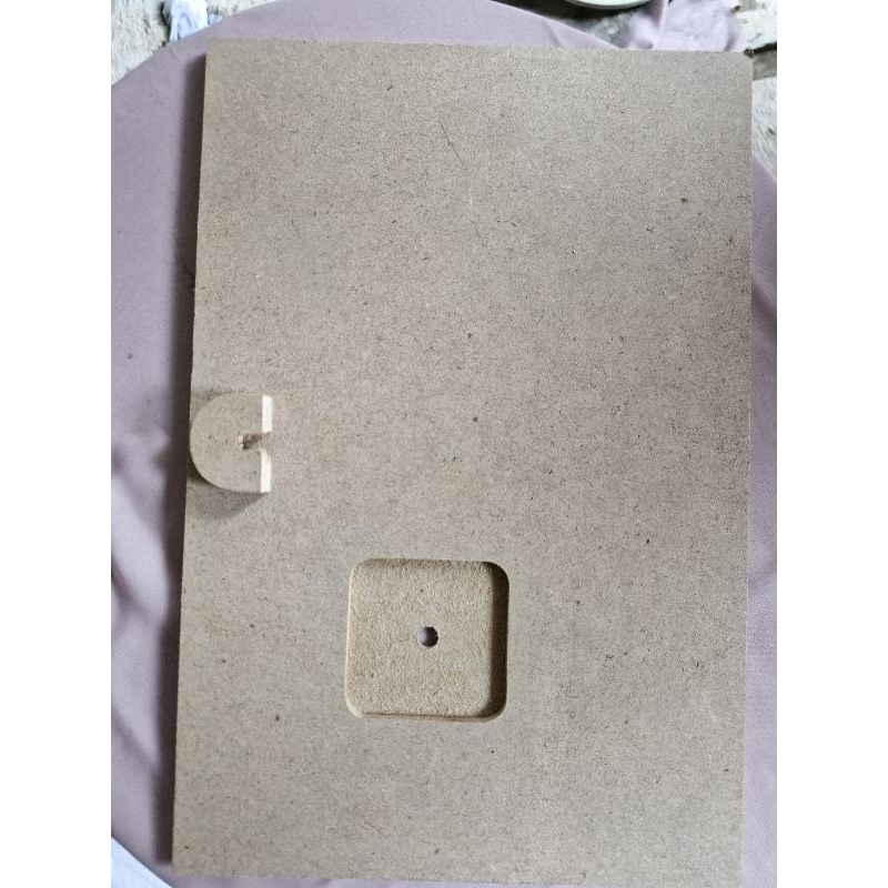 KAYU MDF JAM DINDING POLOS 20X30