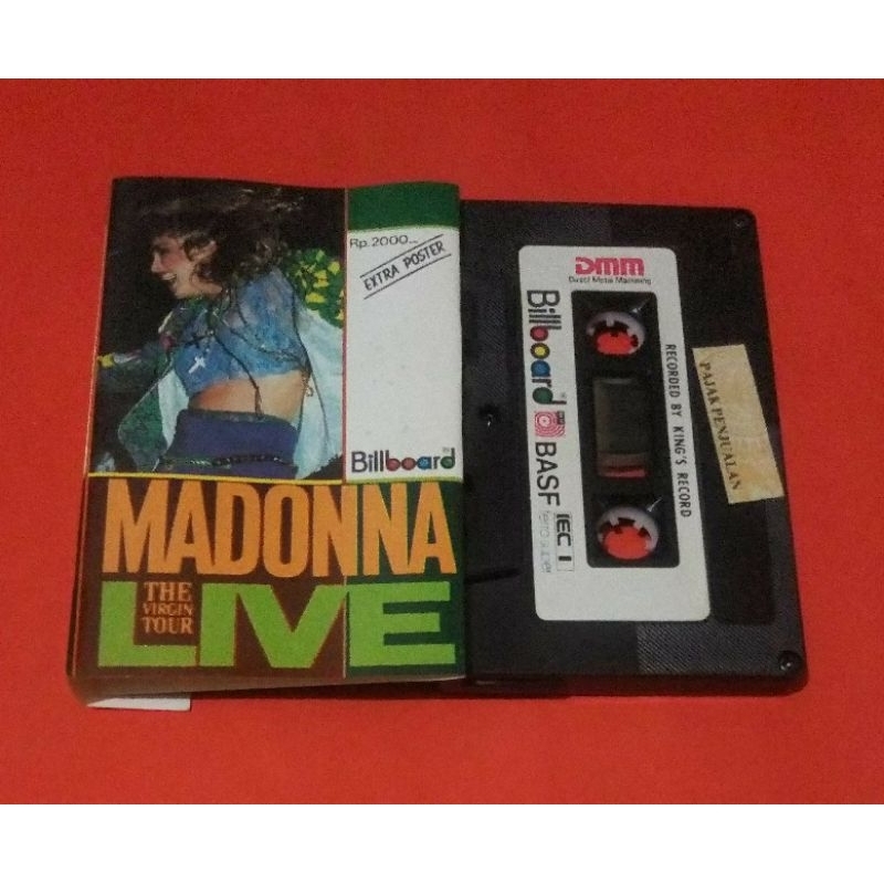 kaset pita MADONNA LIVE