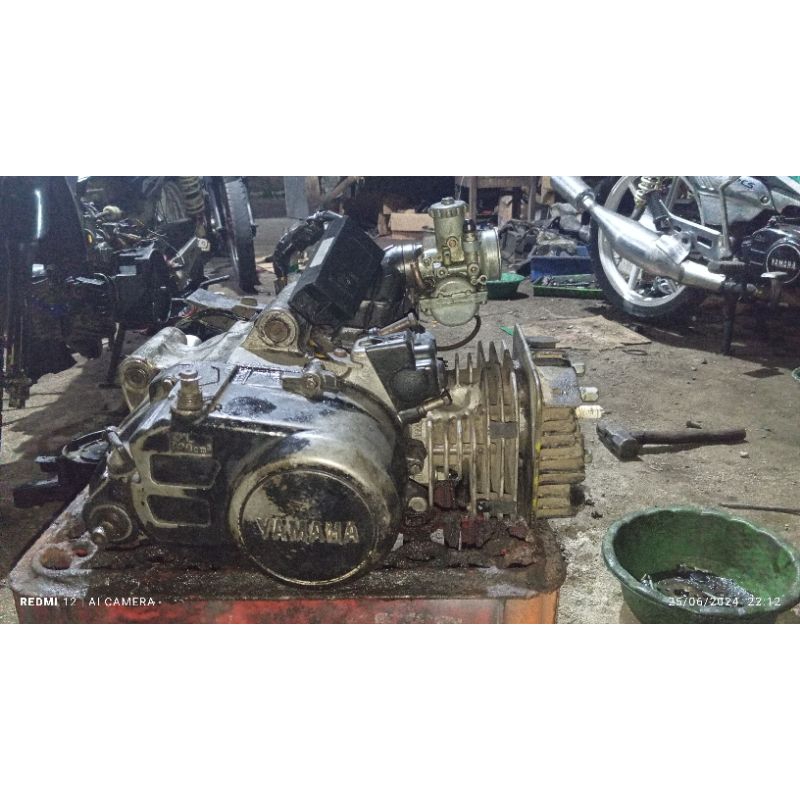 Mesin set pengapian Yamaha fiz r copotan asli kopling kanan