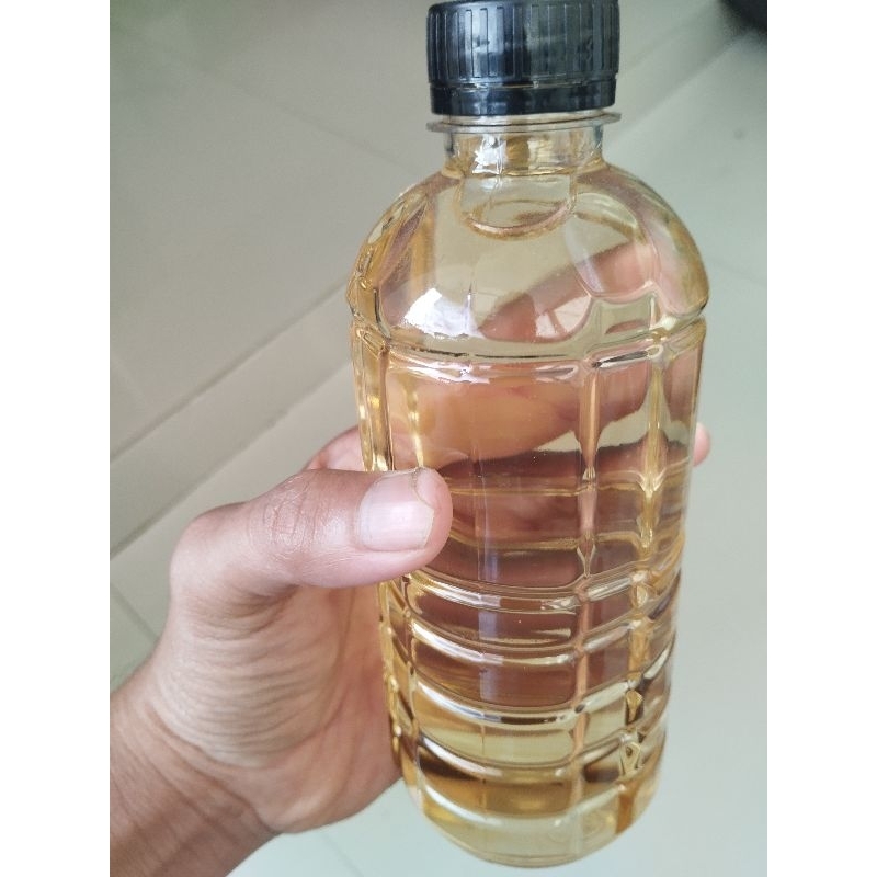 

Minyak Kelapa Asli 500 ml Murni 100% / Klentik / Keletik / Lentik