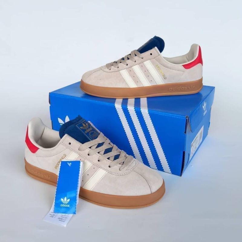 Adidas Broomfield Beige Blue Red Gum A | Ready UK 39 - 44