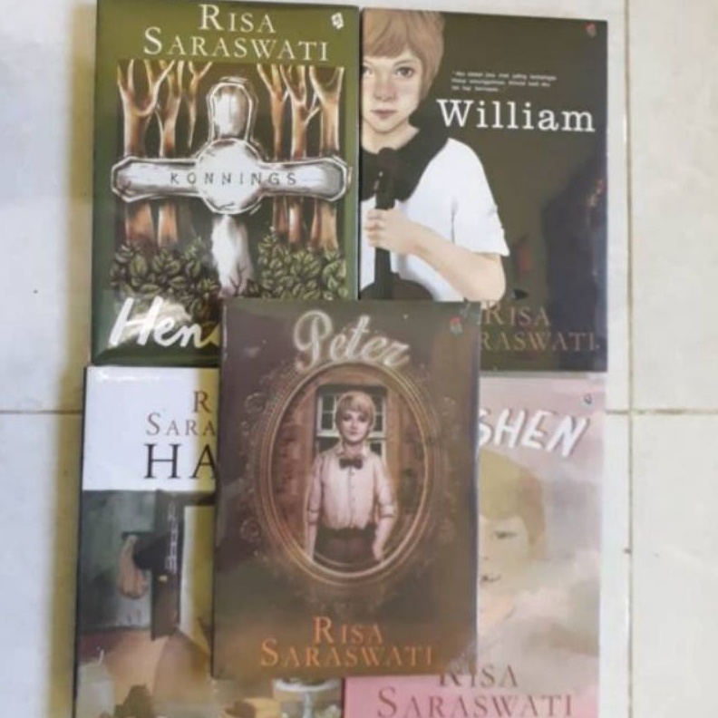 KODE U1X9 Paket 5 Novel Risa Saraswati PETER cs