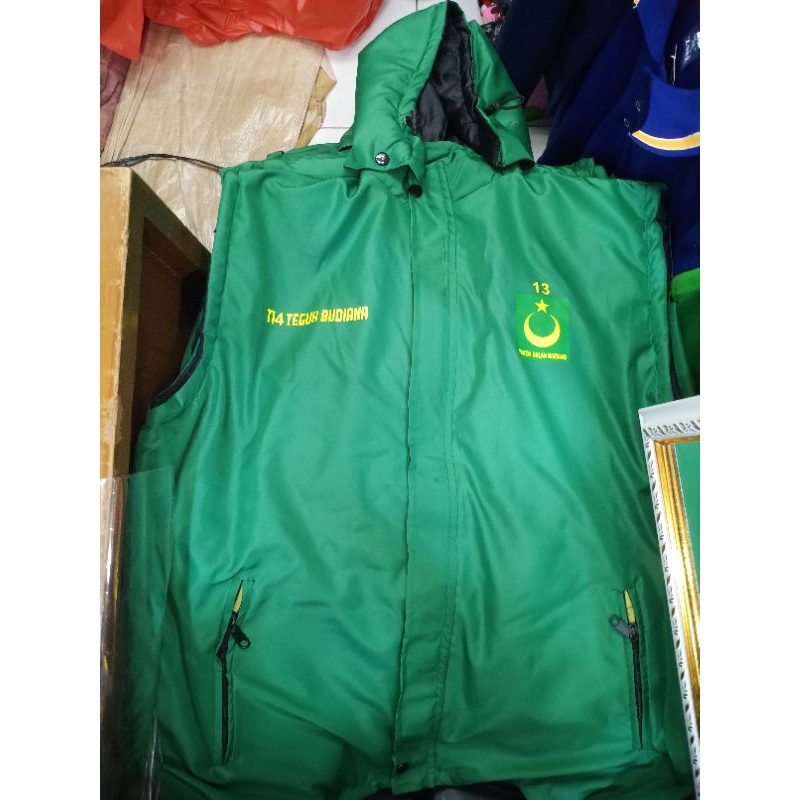 rompi partai bulan bintang