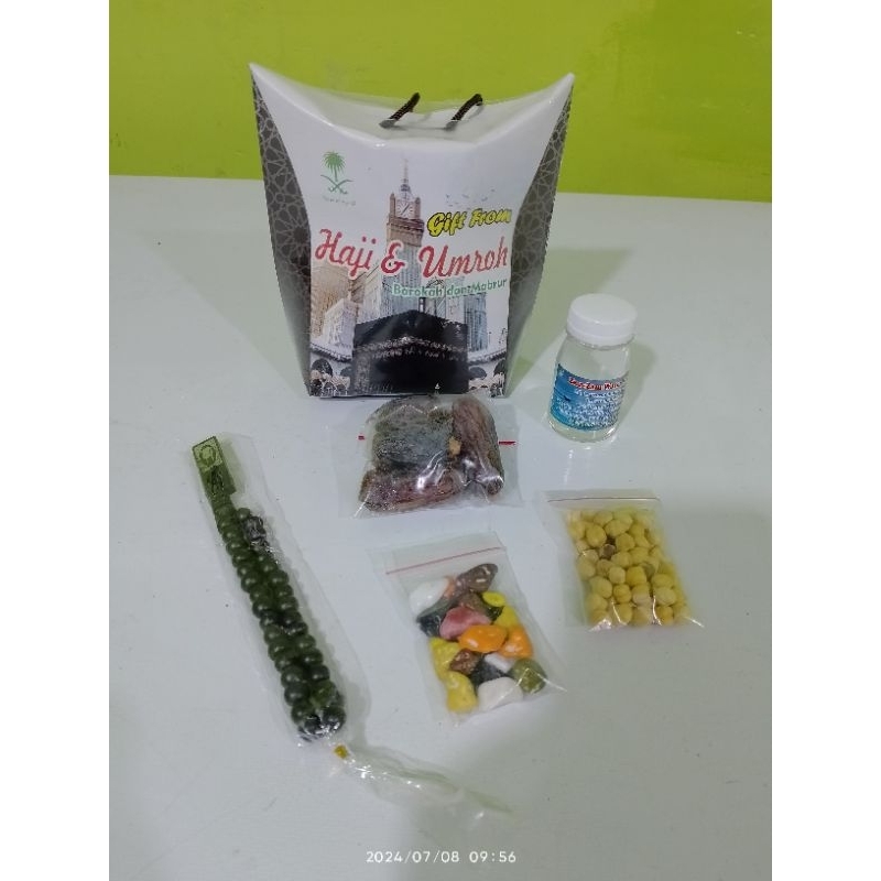 

Paket Oleh-Oleh Haji Umrah