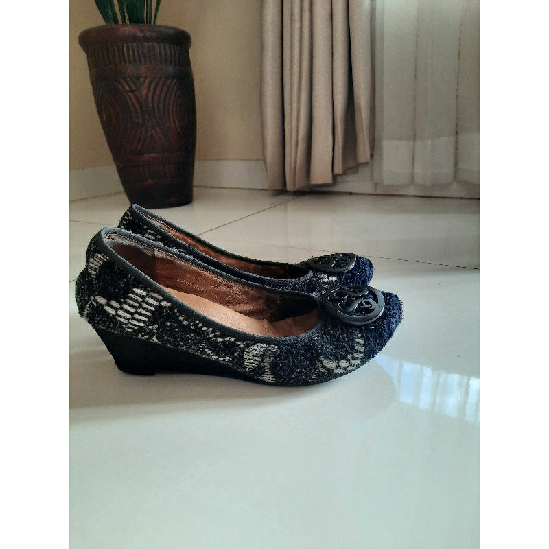 Staccato wedges preloved size 37 // staccato wedges shoes