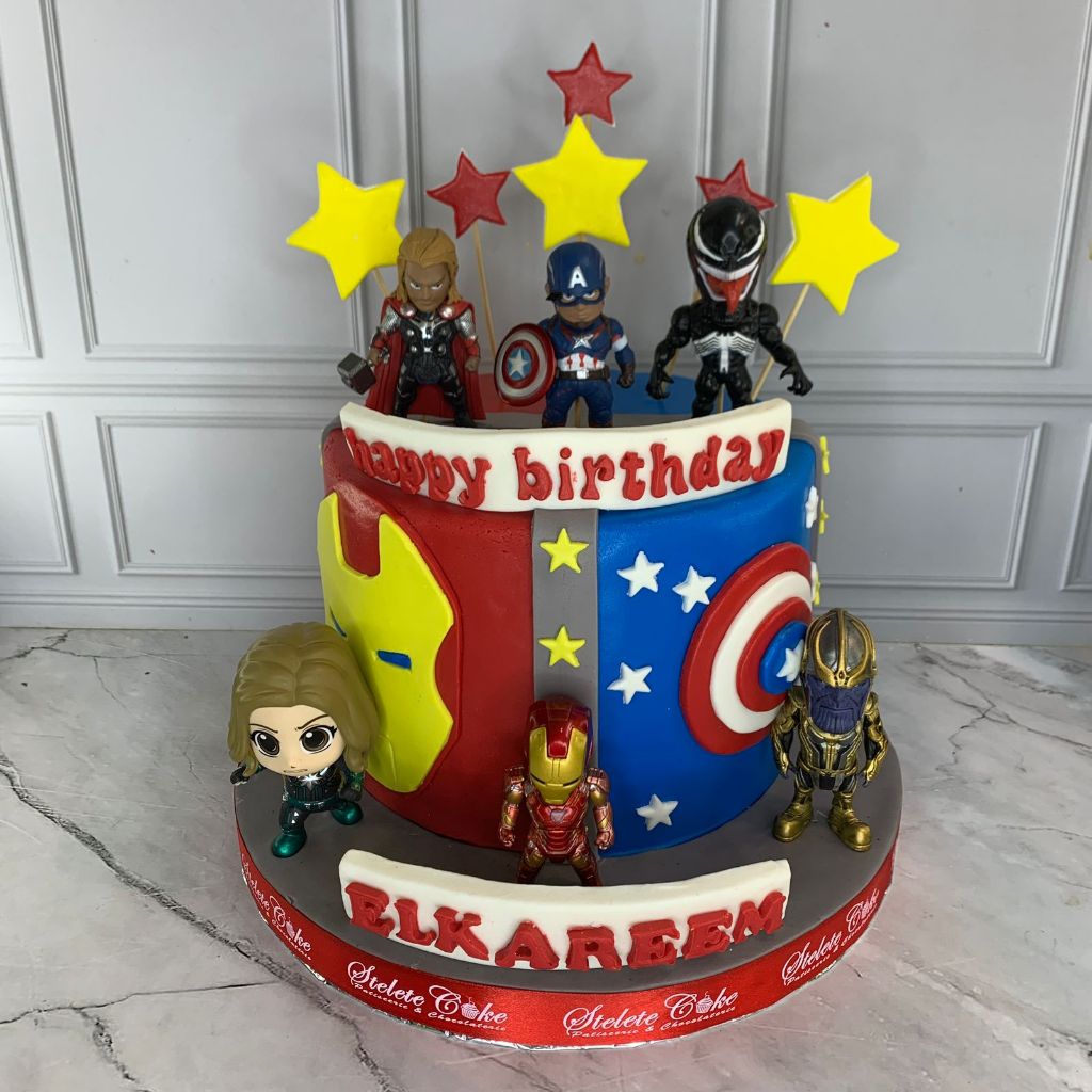 

Kue Ulang Tahun/Birthday Cake/Kue Ultah Custom/Kue Ulang Tahun Tema Avengers