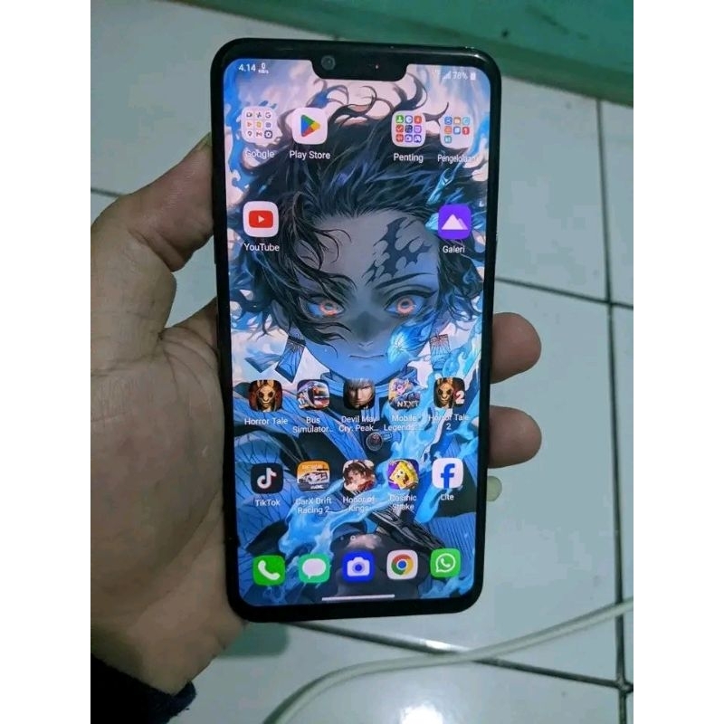 LG G8 Thinq Triple Camera Beacukai
