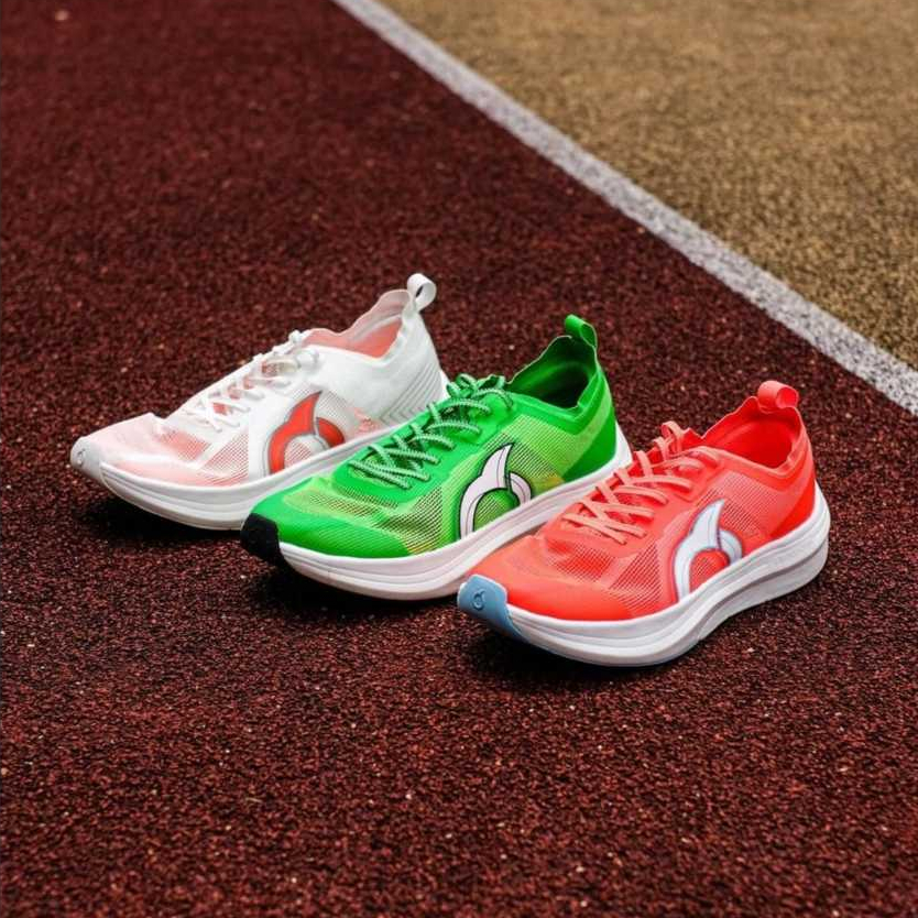 Sepatu Running Ortuseight Carbon plate Hypersonic 1.3