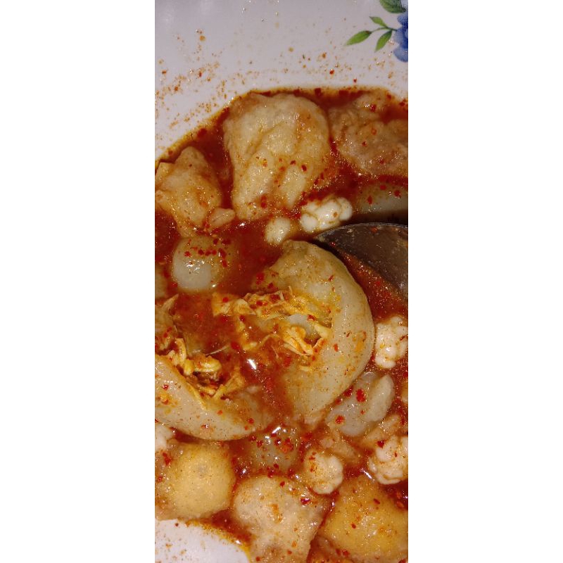 

baso ACI jumbo ayam suwir Chili oil