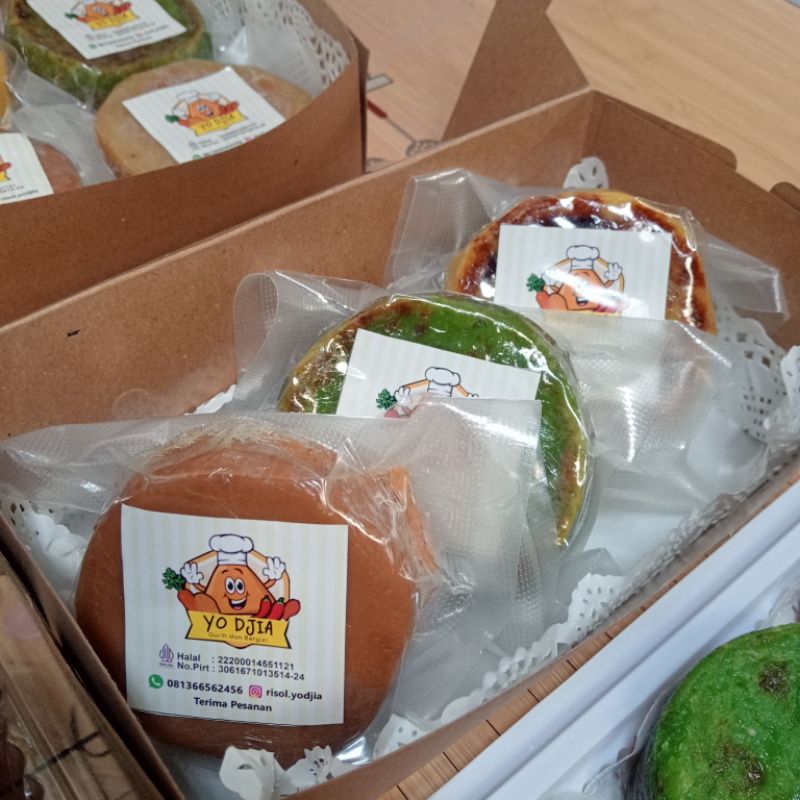 

Kue Basah Khas Palembang Paket Mix