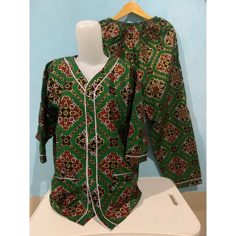 Piyama Bagan BATIK benang Emas size XXL Lengan 3/4,Celana Panjang..