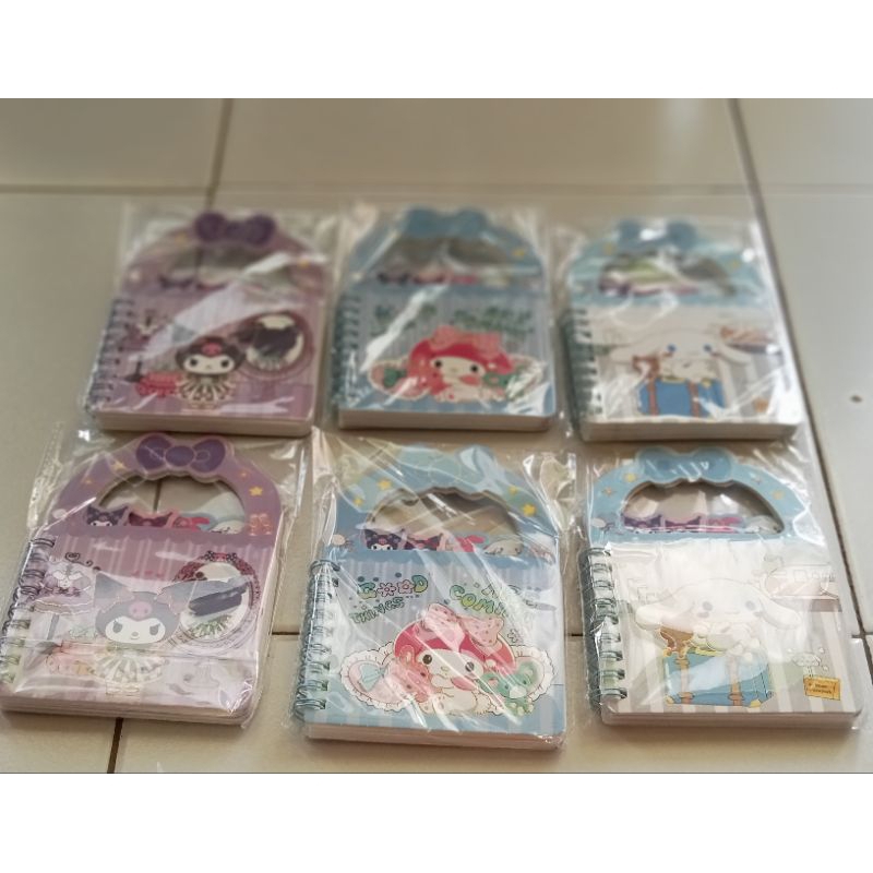 

Mel's Notebook Sanrio - Model Tas dengan Pembatas