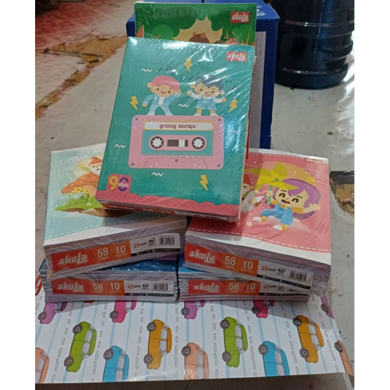 

buku tulis skola 58 lembar isi 10 buku