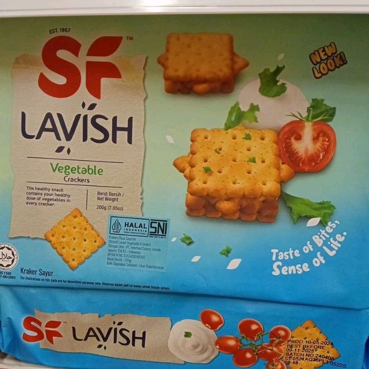 

Lavish Vegetable Crackers Shoon Fatt 200g