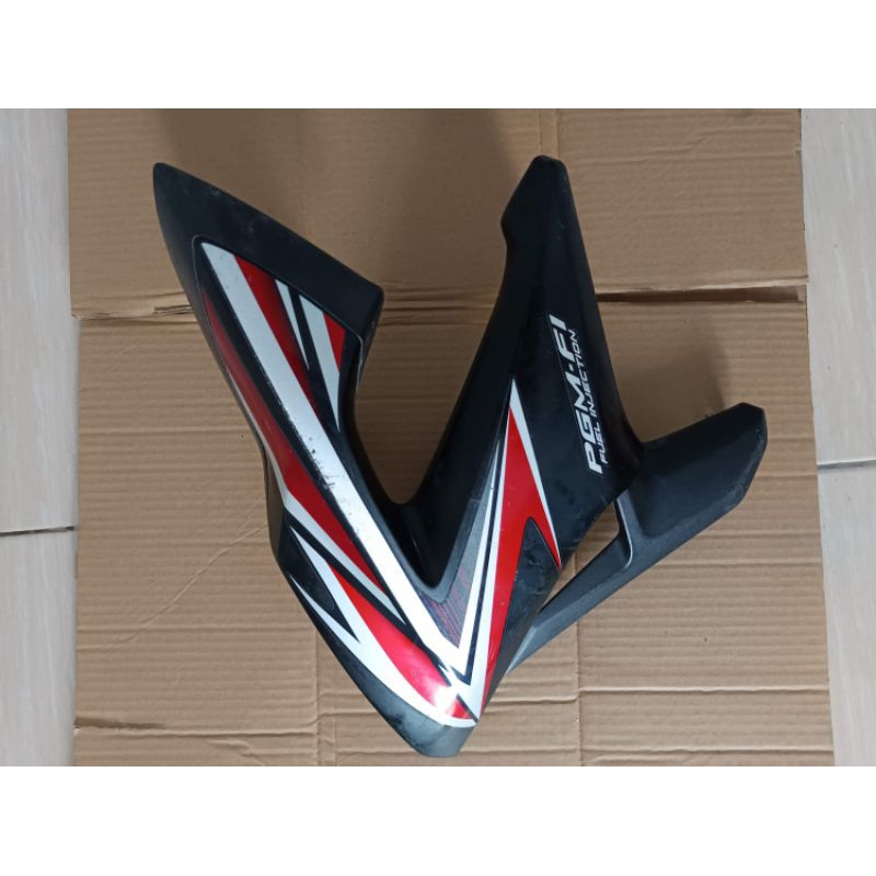 sayap tangki kiri Cb 150 r old