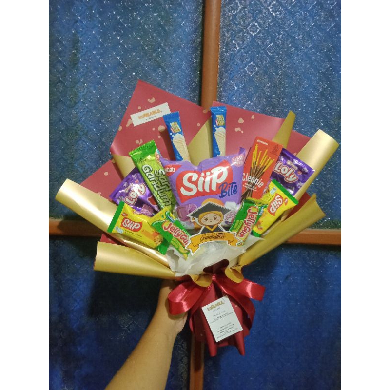 

BUKET SNACK Toga art Besar(gratis ongkir)