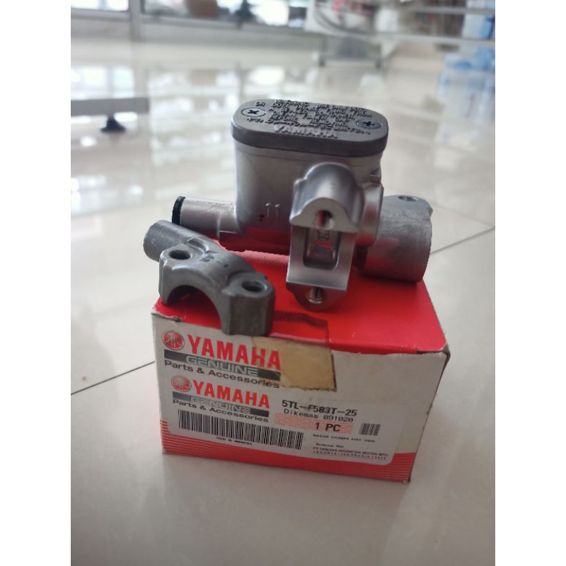 5TL-F583T-25 (MASTER CYLINDER ASSY)