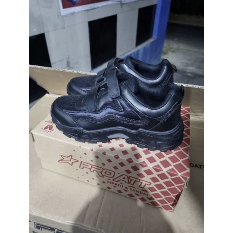 Sepatu Sekolah Pro Att Perekat Dewasa LDN 510 V.